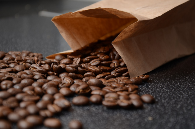 The Secret to Keeping Coffee Beans Fresh: The Science of Coffee Packag